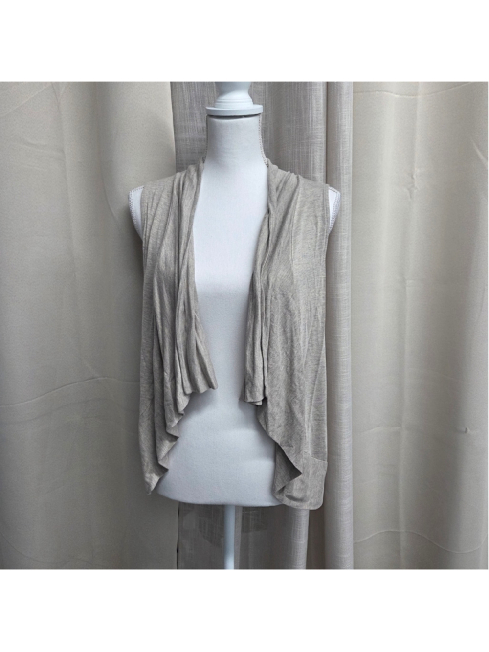 Forever 21 Taupe Sleeveless Draped Open Front Cardigan Vest S/P Made in USA